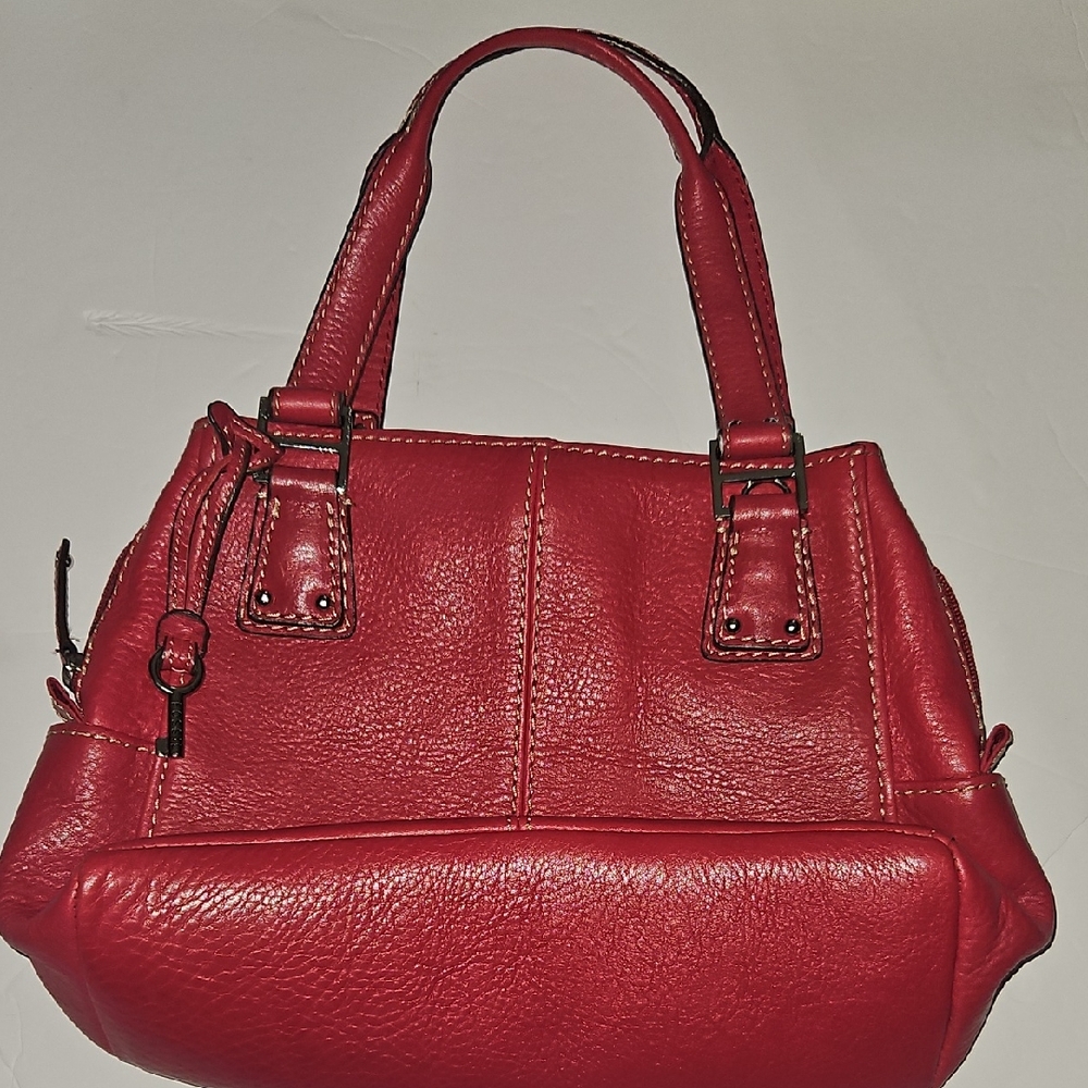 Fossil Red Pebbled Leather Key Handbag